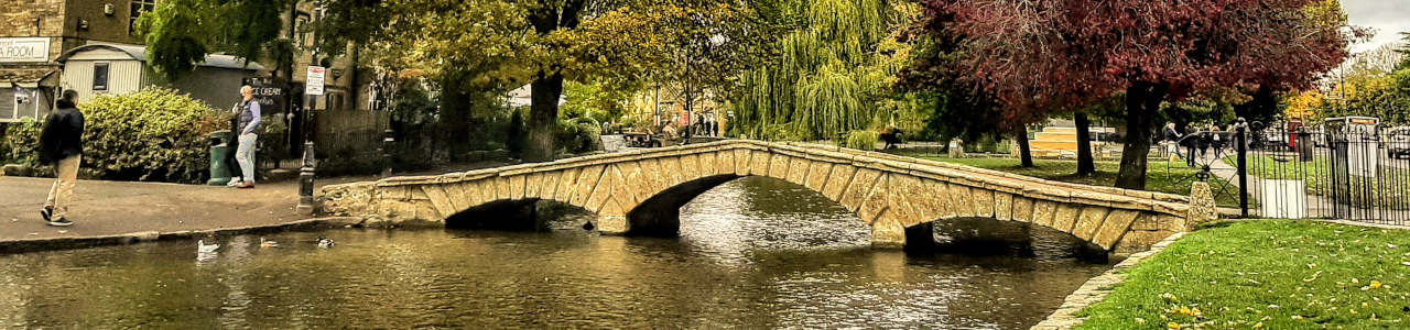 Bourton-on-the-Water - Cotswolds in October