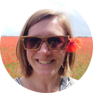 Lisa met husband Tom in a backpacker's hostel in Buenos Aires, Argentina. Lisa does all the 'behind the scenes' jobs to ensure that Go Cotswolds runs smoothly.
