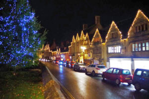 Christmas in the Cotswolds tours with Go Cotswolds